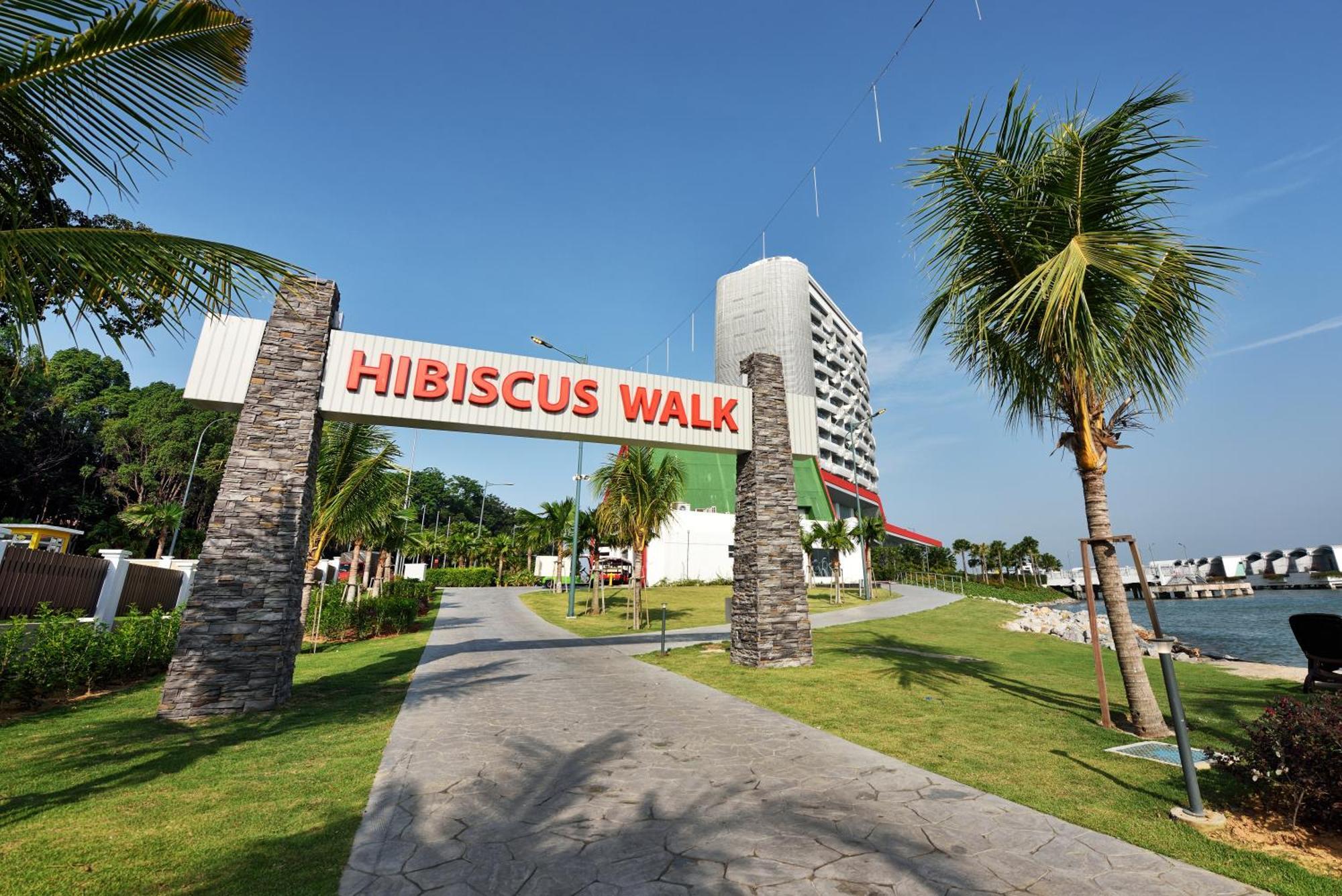 Lexis Hibiscus Port Dickson Hotel Exterior photo